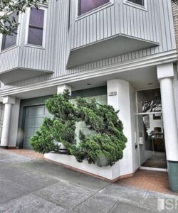 1209 Green Street