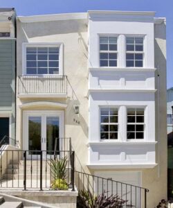 946 Elizabeth Street