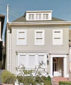 2562 Green Street